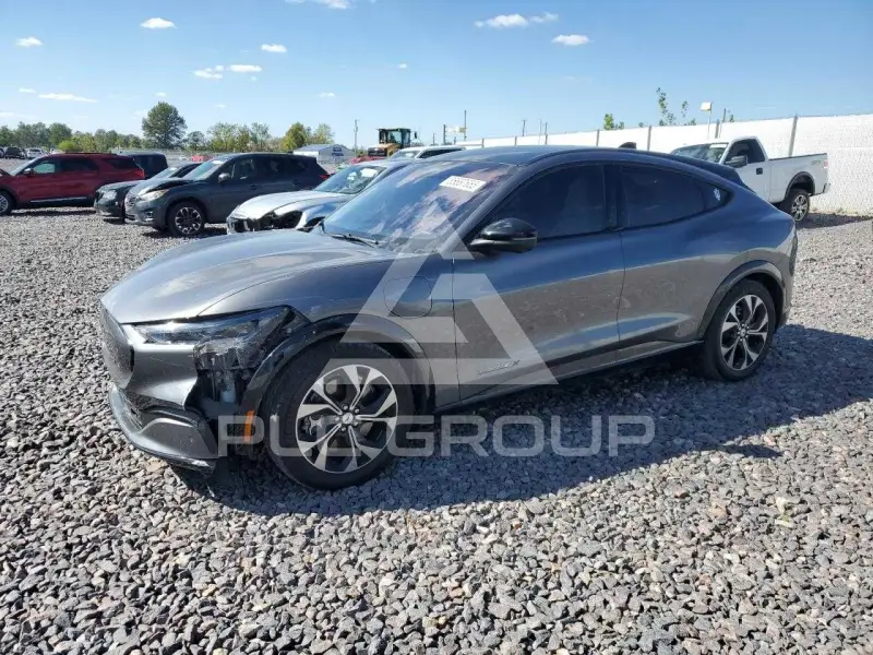 2021 Ford MUSTANG photo