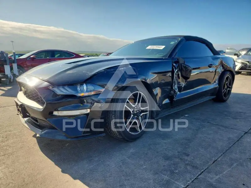 2021 Ford MUSTANG photo
