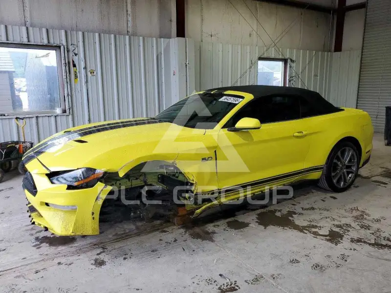 2021 Ford MUSTANG photo