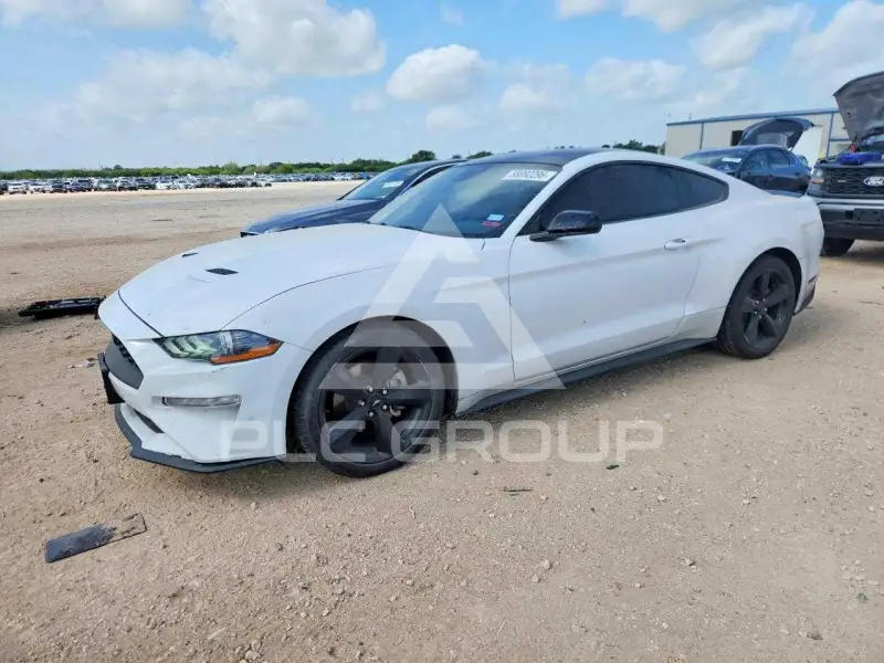 2021 Ford MUSTANG фото