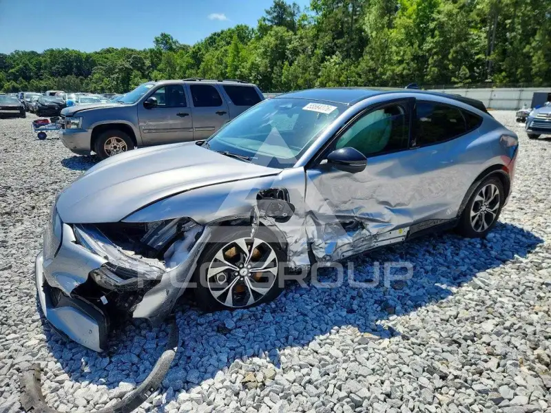 2021 Ford MUSTANG photo