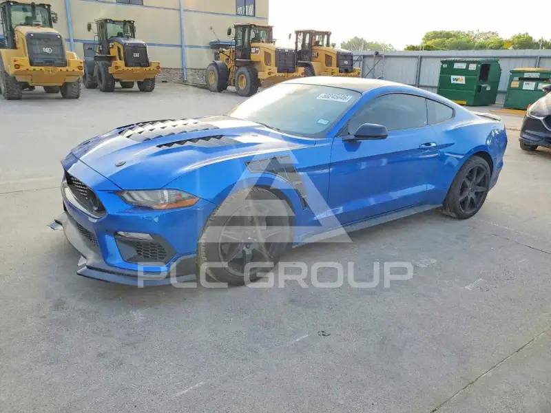 2021 Ford MUSTANG photo