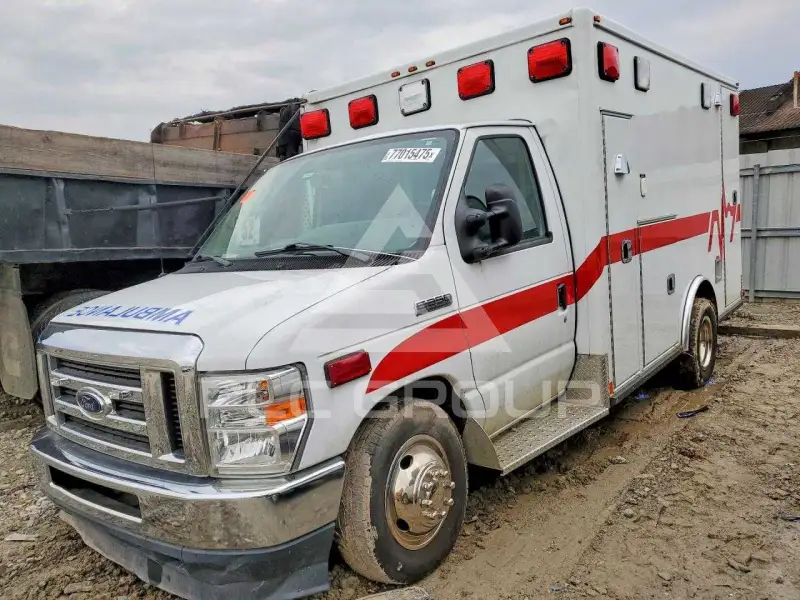 2021 Ford ECONOLINE фото