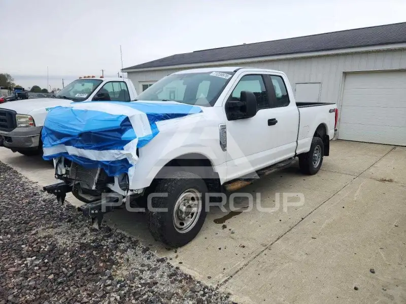 2021 Ford F-350 фото