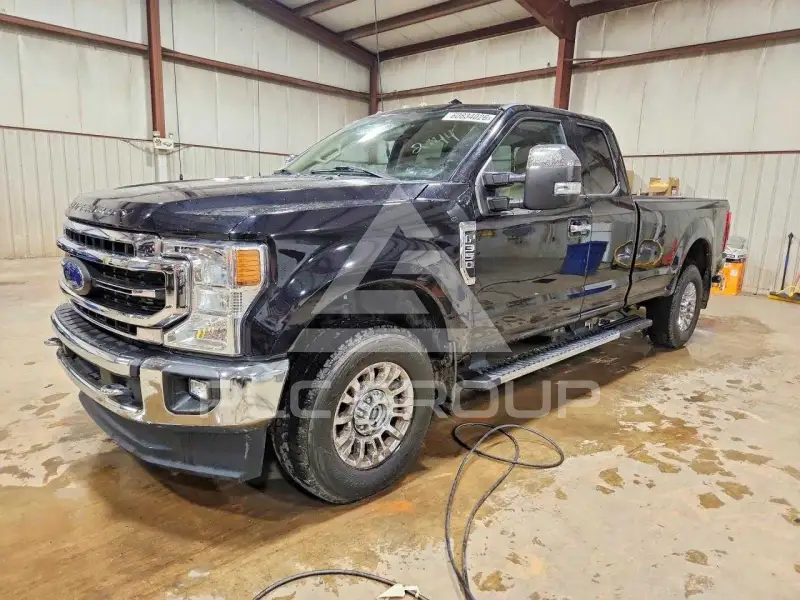 2021 Ford F-350 photo