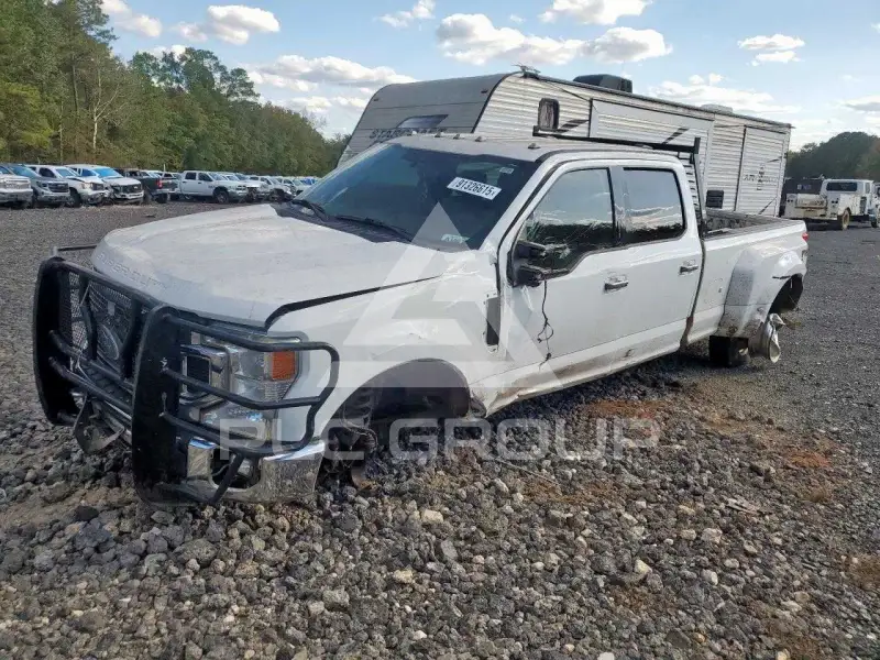 2021 Ford F-350 photo