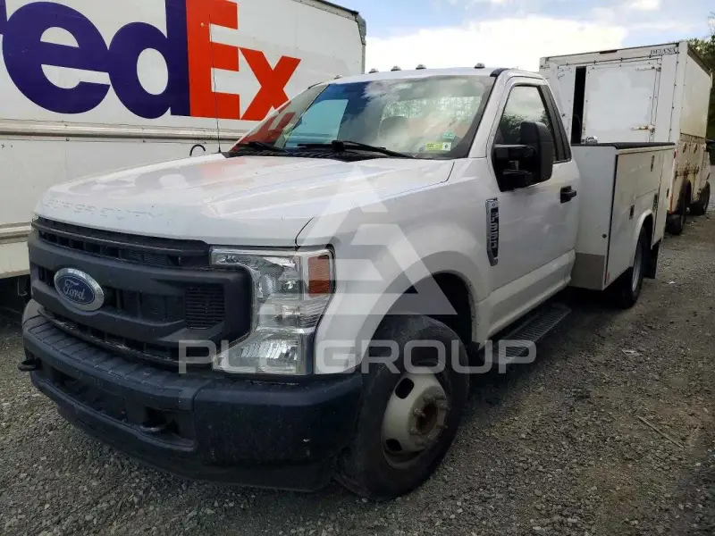 2021 Ford F-350 photo