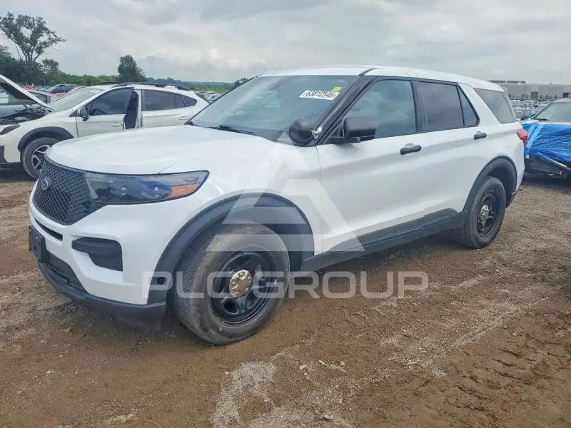 2021 Ford EXPLORER photo