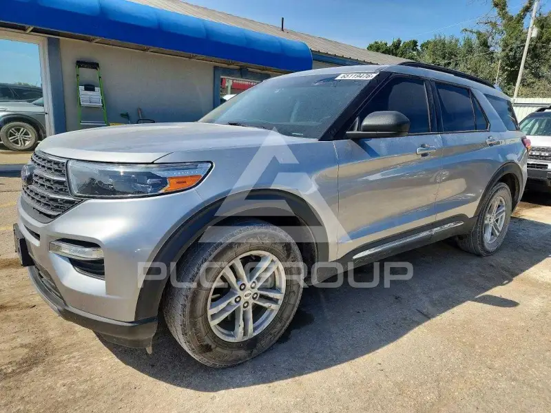 2021 Ford EXPLORER photo
