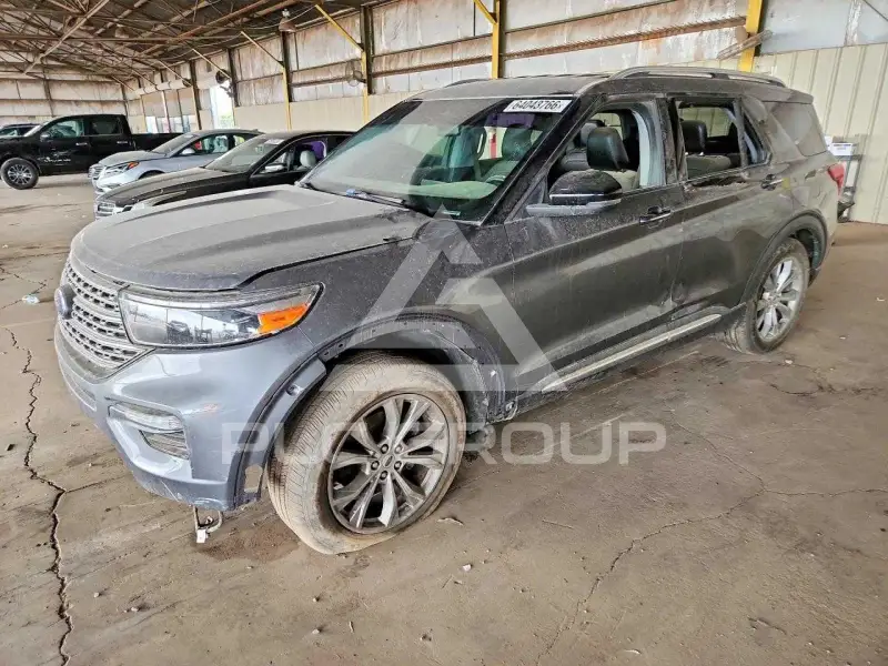2021 Ford EXPLORER photo