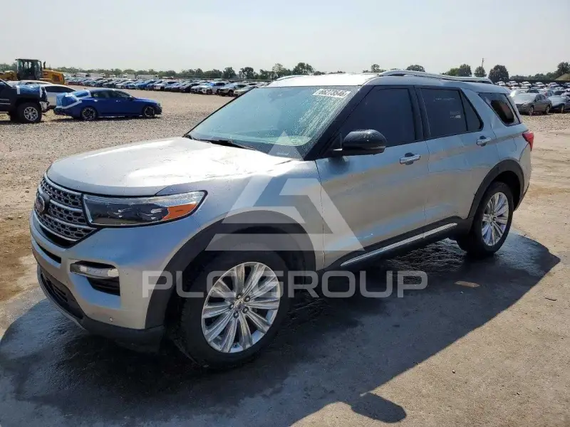 2021 Ford EXPLORER photo