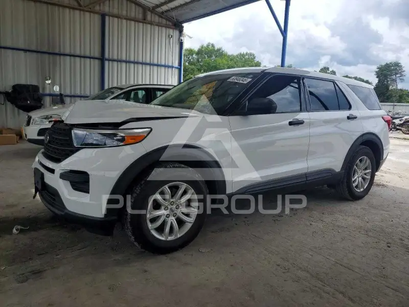 2021 Ford EXPLORER photo