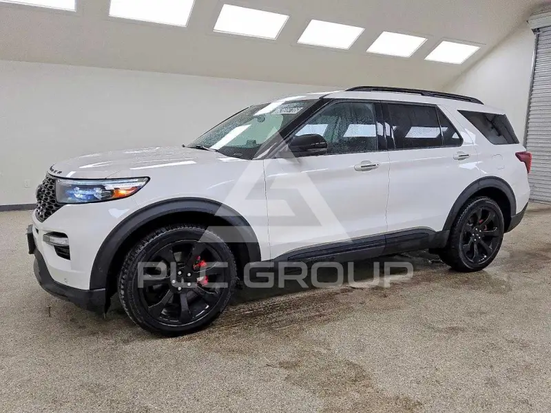 2021 Ford EXPLORER photo