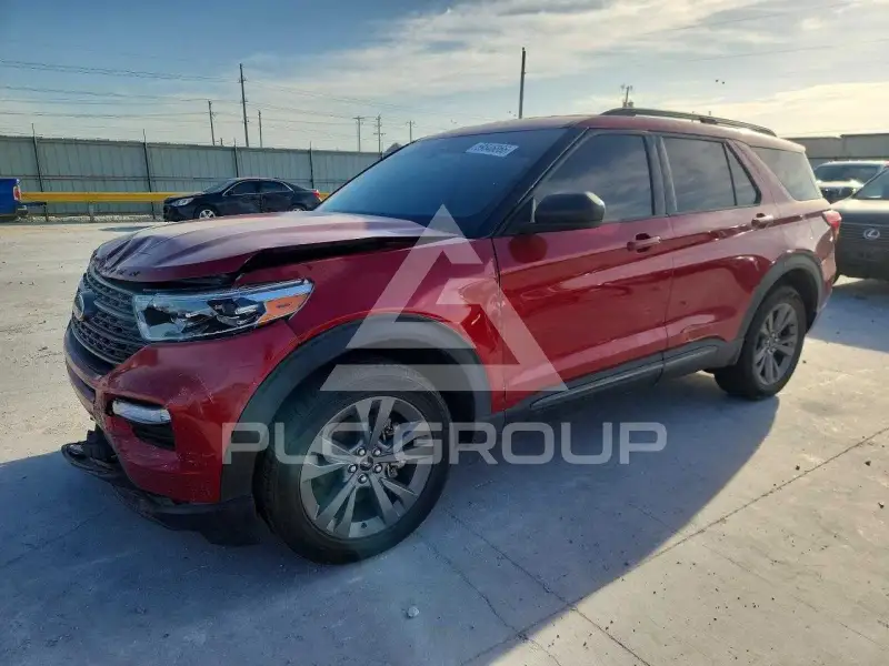 2021 Ford EXPLORER photo