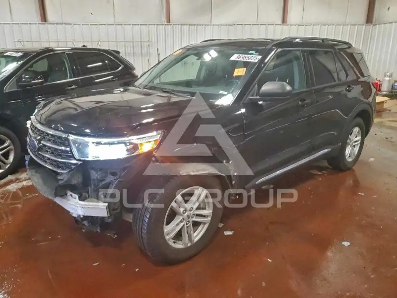 2021 Ford EXPLORER photo