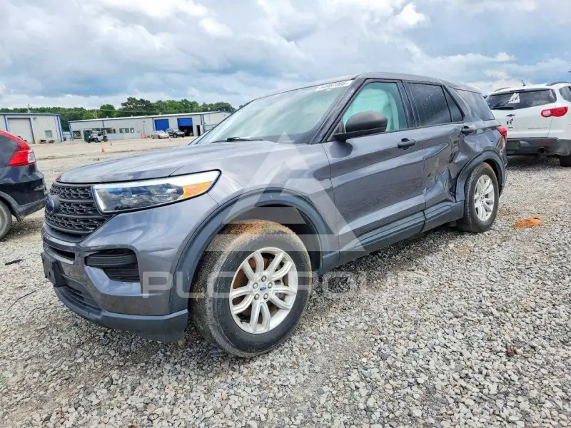 2021 Ford EXPLORER photo