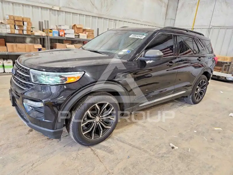 2021 Ford EXPLORER photo