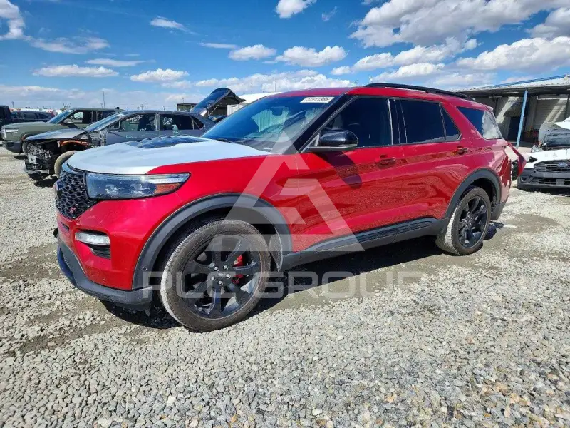 2021 Ford EXPLORER photo