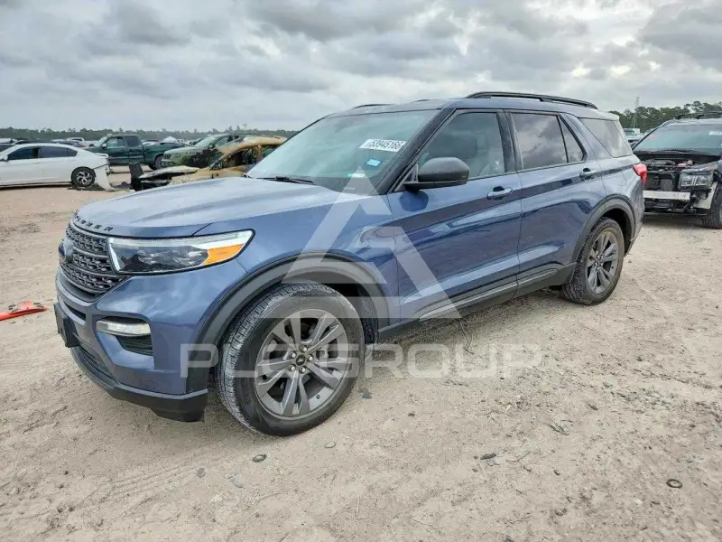 2021 Ford EXPLORER photo