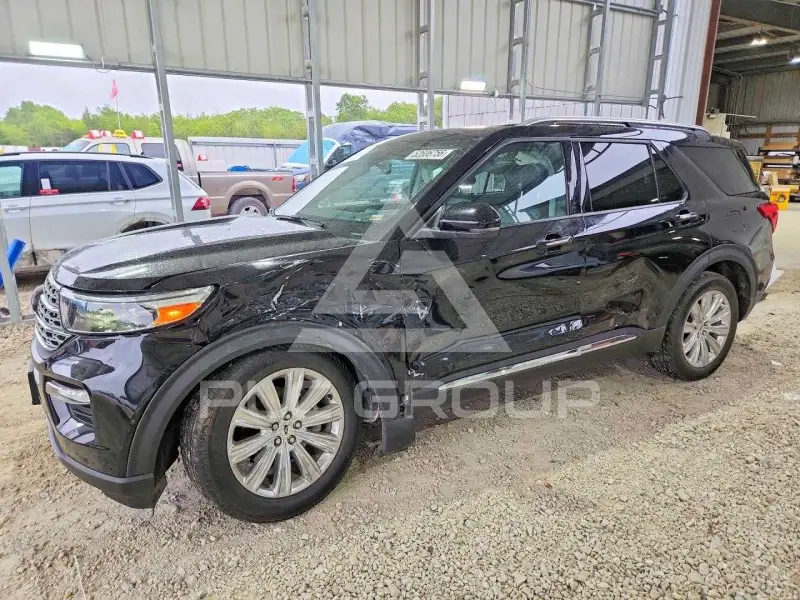 2021 Ford EXPLORER photo
