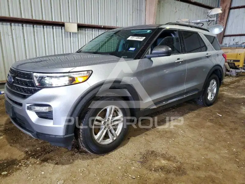 2021 Ford EXPLORER photo