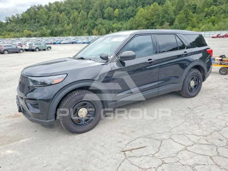 2021 Ford EXPLORER photo