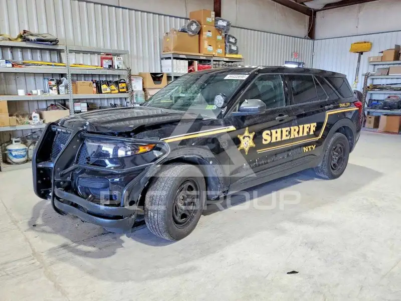 2021 Ford EXPLORER photo