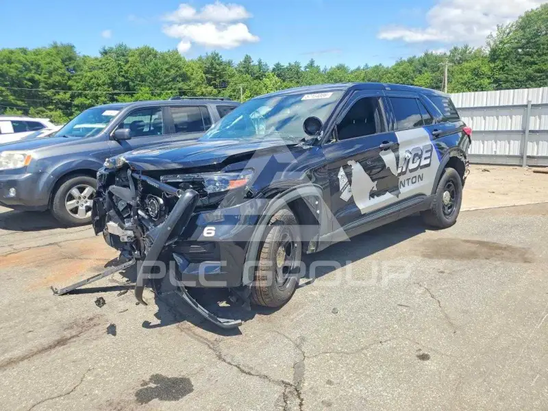 2021 Ford EXPLORER photo