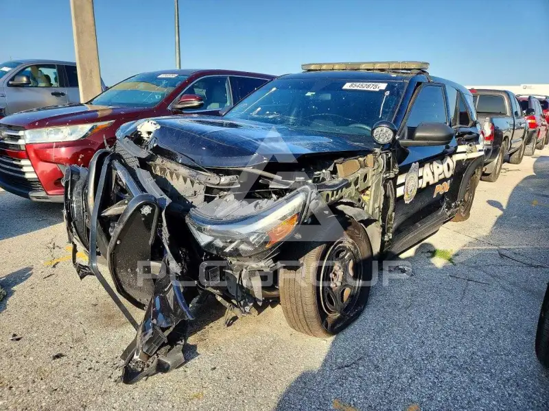 2021 Ford EXPLORER photo