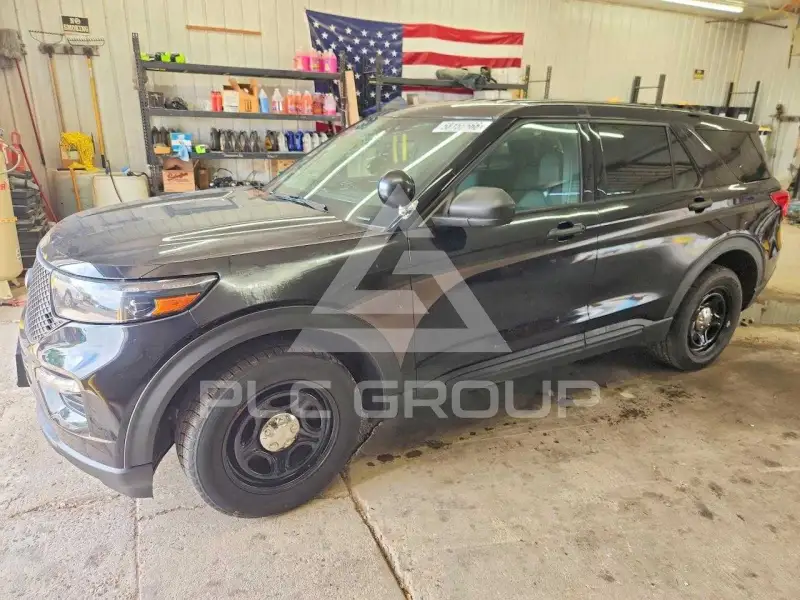 2021 Ford EXPLORER photo
