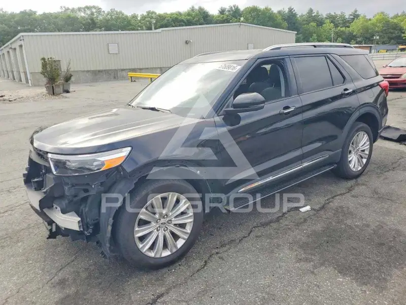 2021 Ford EXPLORER photo