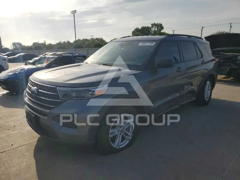 2021 Ford EXPLORER photo