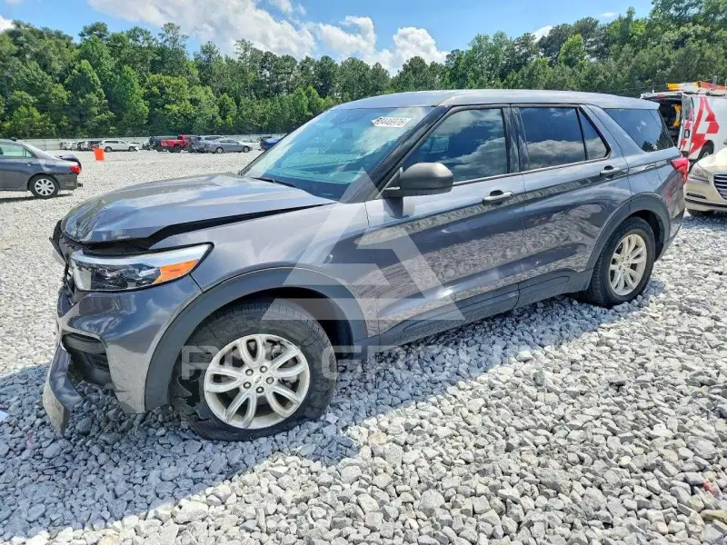 2021 Ford EXPLORER photo