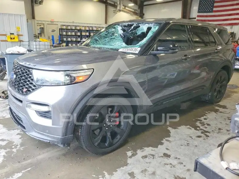 2021 Ford EXPLORER photo