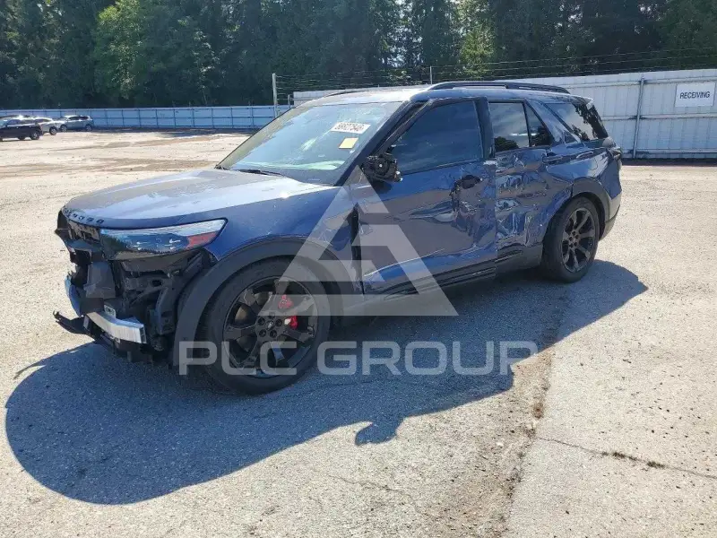2021 Ford EXPLORER photo