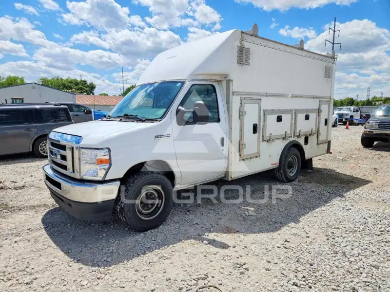 2021 Ford ECONOLINE фото