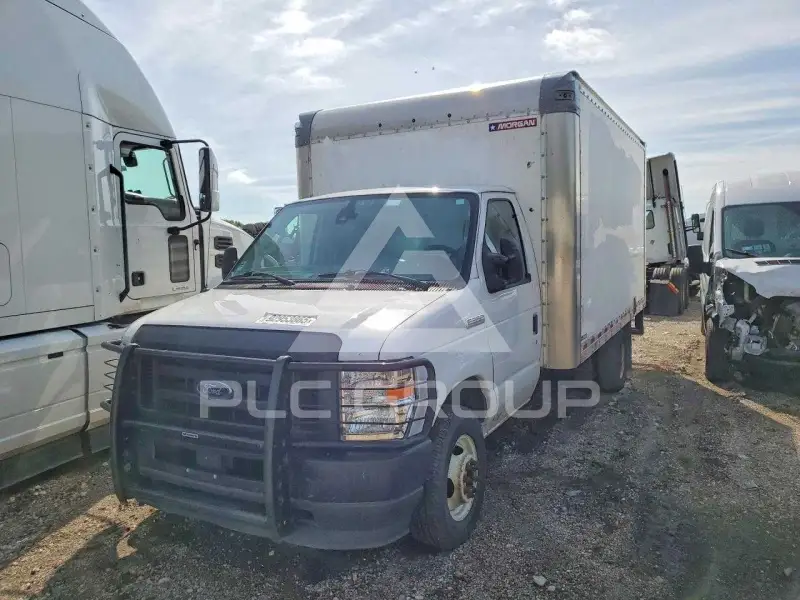 2021 Ford ECONOLINE фото