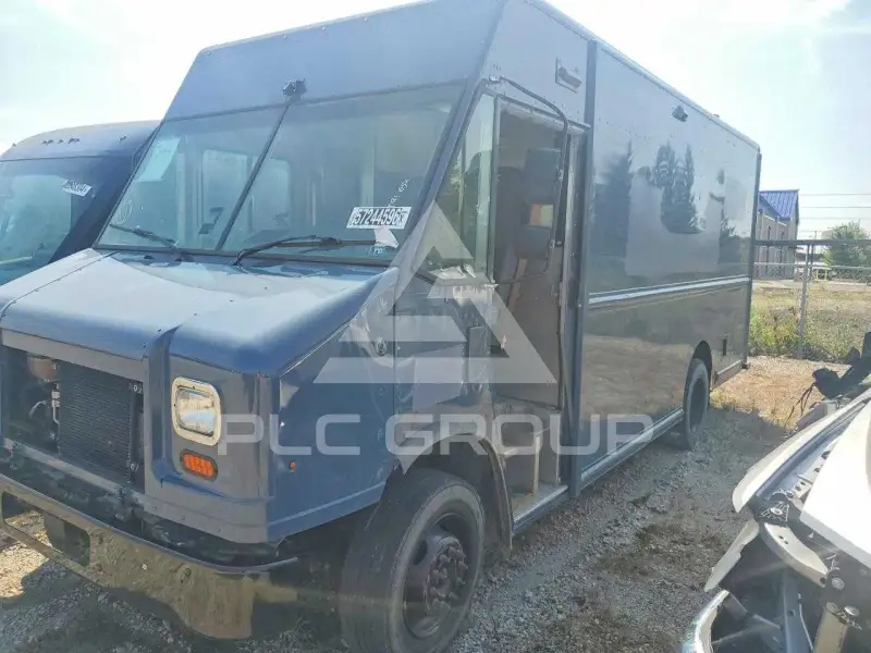 2021 Ford F photo