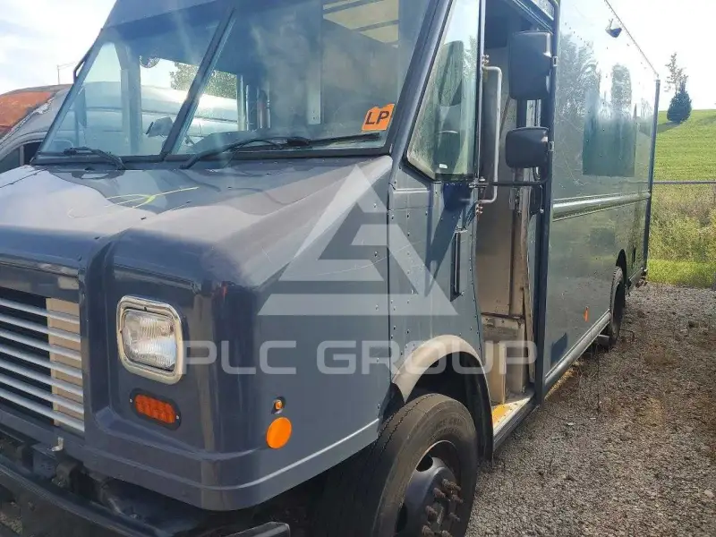 2021 Ford F-590 фото