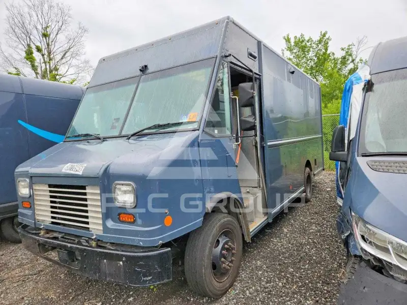 2021 Ford F photo
