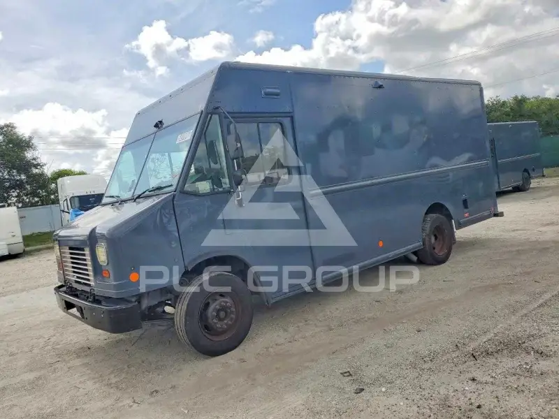 2021 Ford F photo