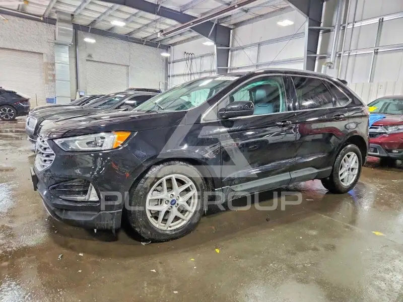 2021 Ford EDGE photo