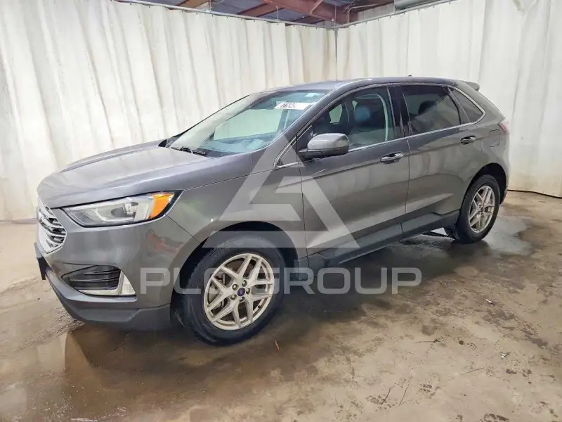 2021 Ford EDGE photo