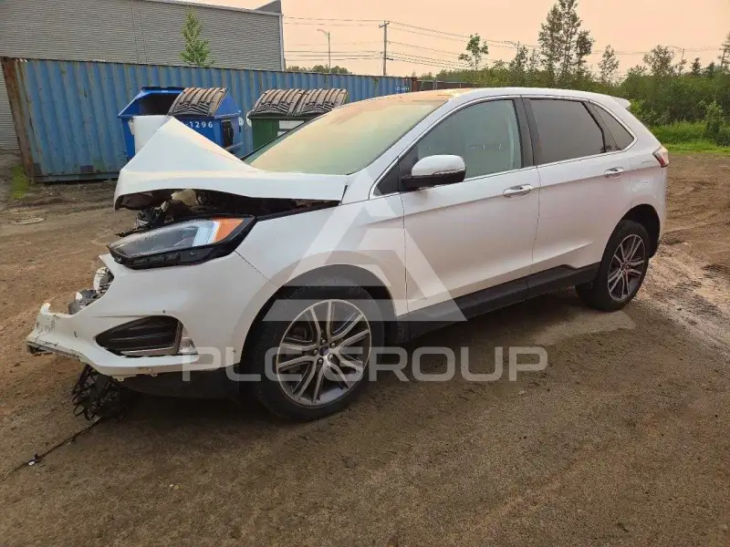 2021 Ford EDGE photo
