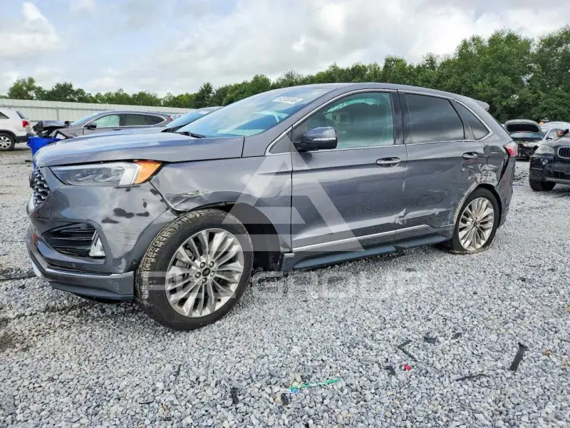 2021 Ford EDGE photo