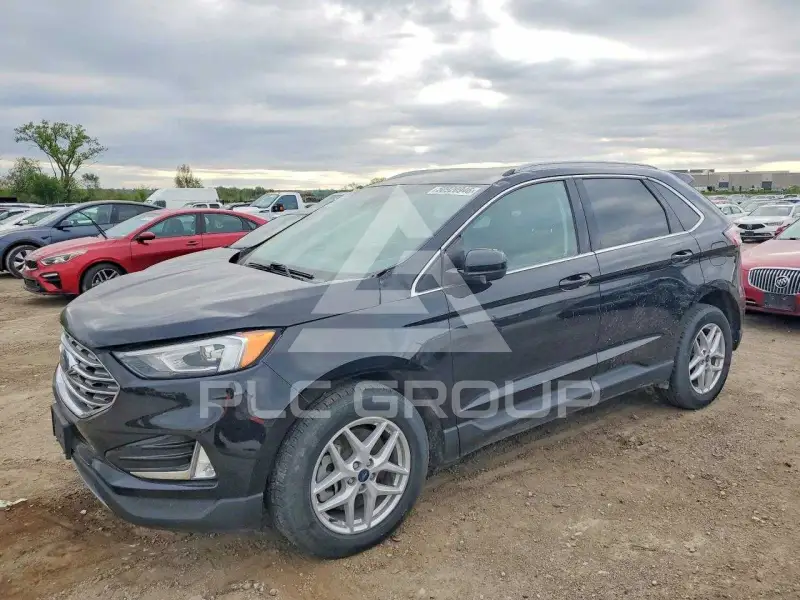 2021 Ford EDGE photo