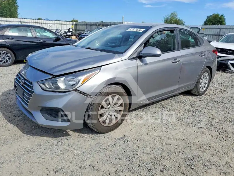 2021 Hyundai Accent photo
