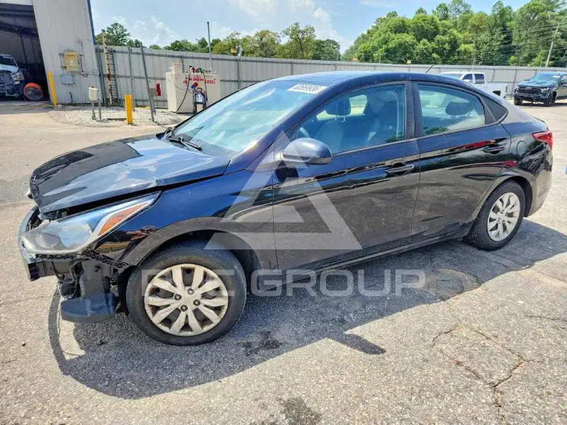 2021 Hyundai Accent фото