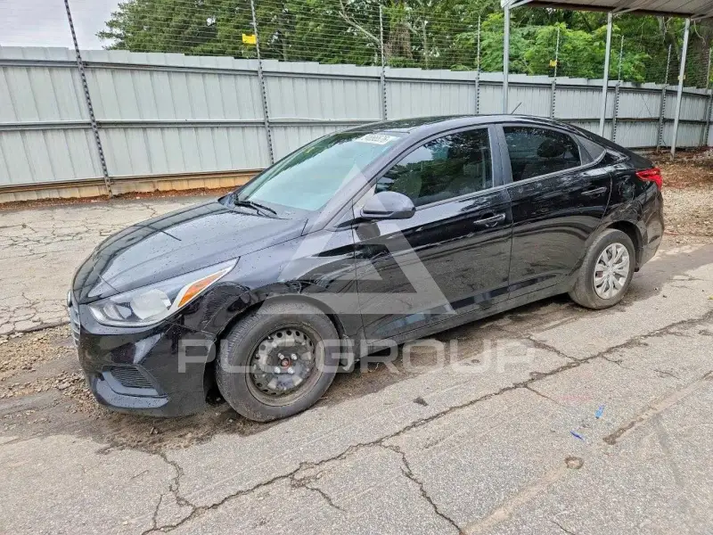 2021 Hyundai Accent photo