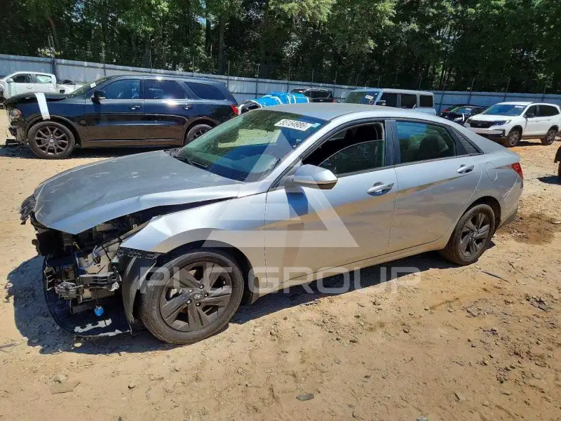 2021 Hyundai Elantra фото